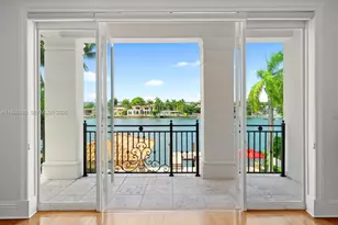 66 S Hibiscus Dr, Miami Beach, FL 33139 - Photo 23