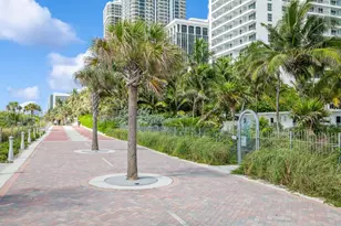 4925 Collins Ave, Miami Beach, FL 33140 - Photo 15