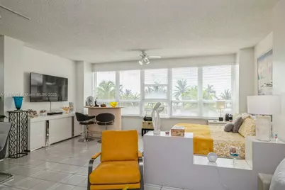 4925 Collins Ave #2D, Miami Beach, FL 33140 - Photo 3