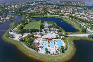 934 Gulfstream Ct, Weston, FL 33327 - Photo 11