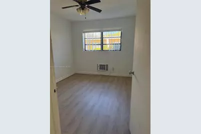 1845 Pembroke Rd #2-11, Hollywood, FL 33020 - Photo 9