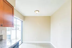 8361 NW 28th Pl, Sunrise, FL 33322 - Photo 27