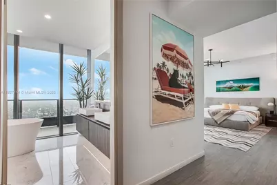 1000 Brickell Plz #PH6002, Miami, FL 33131 - Photo 19