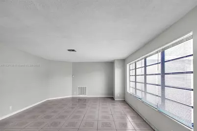 5640 NW 13th Ct, Lauderhill, FL 33313 - Photo 23