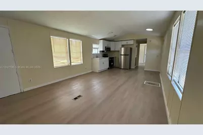 35250 SW 177th Ct 206, Homestead, FL 33034 - Photo 5