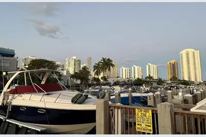 400 Kings Point Dr #309, Sunny Isles Beach, FL 33160 - Photo 37