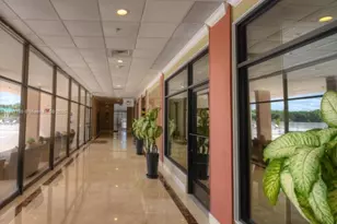 400 Kings Point Dr, Sunny Isles Beach, FL 33160 - Photo 31