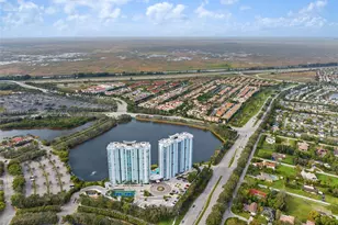 2681 N Flamingo Rd, Sunrise, FL 33323 - Photo 25