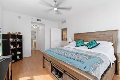 2681 N Flamingo Rd #2508S, Sunrise, FL 33323 - Photo 11