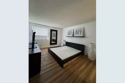 9755 NW 48th Ter #321, Doral, FL 33178 - Photo 7