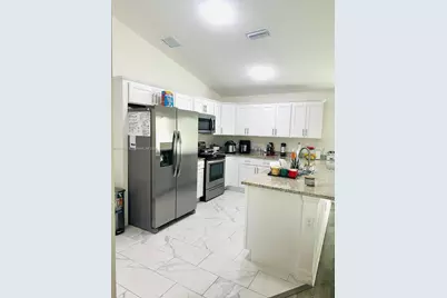 2524 NE 5 Ave, Cape Coral, FL 33909 - Photo 7