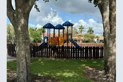 15320 SW 53rd St, Miami, FL 33185 - Photo 39