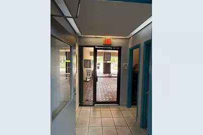 15320 SW 53rd St, Miami, FL 33185 - Photo 17