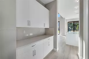 9065 W Parkland Bay Trl, Parkland, FL 33076 - Photo 21