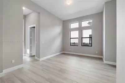 9065 W Parkland Bay Trl, Parkland, FL 33076 - Photo 9