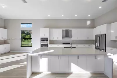 9065 W Parkland Bay Trl, Parkland, FL 33076 - Photo 17