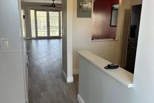 661 N University Dr, Pembroke Pines, FL 33024 - Photo 3