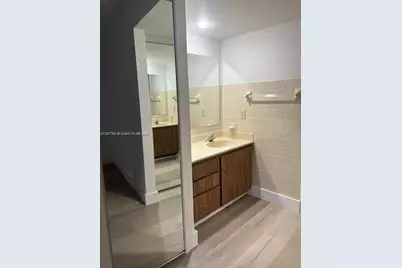 1715 Whitehall Dr #405, Davie, FL 33324 - Photo 15