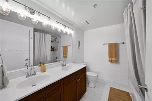 36 NW 6th Ave, Miami, FL 33128 - Photo 17