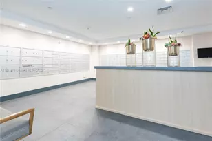 90 SW 3rd St, Miami, FL 33130 - Photo 5