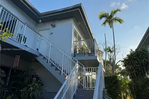 9260 Bay Harbor Terrace, Bay Harbor Islands, FL 33154 - Photo 13