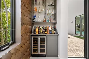 7621 SW 59th Ct, South Miami, FL 33143 - Photo 7