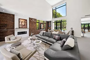 7621 SW 59th Ct, South Miami, FL 33143 - Photo 5