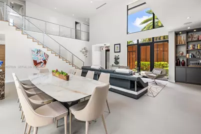 7621 SW 59th Ct, South Miami, FL 33143 - Photo 5