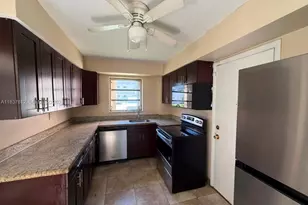 1450 NE 191st St, Miami, FL 33179 - Photo 3