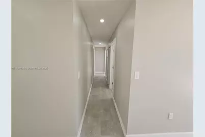 221 SW 53rd Ave, Plantation, FL 33317 - Photo 41