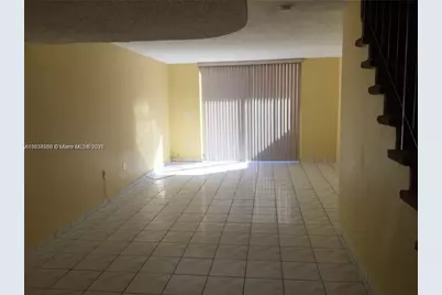 1054 W 44th Ter #50, Hialeah, FL 33012 - Photo 5