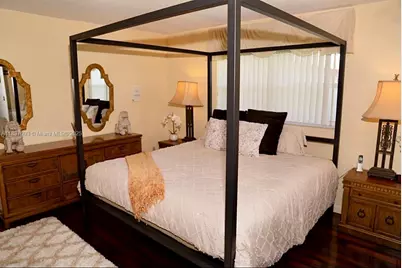 2930 NW 24th Ave, Oakland Park, FL 33311 - Photo 11