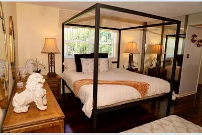 2930 NW 24th Ave, Oakland Park, FL 33311 - Photo 13