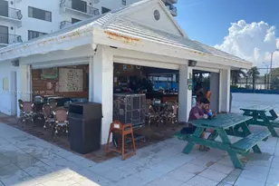5445 Collins Ave, Miami Beach, FL 33140 - Photo 37