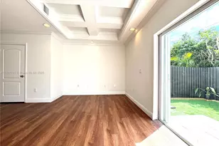 11667 NE 18th Dr, North Miami, FL 33181 - Photo 5