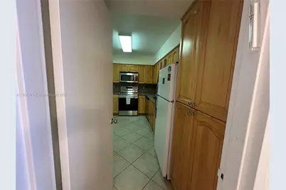 9225 Collins Ave #908, Surfside, FL 33154 - Photo 23