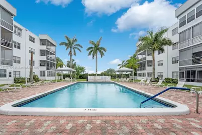 2998 E Sunrise Lakes Dr #414, Sunrise, FL 33322 - Photo 19