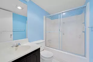 2998 E Sunrise Lakes Dr, Sunrise, FL 33322 - Photo 11