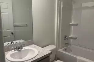 1073 SW Eureka Ave, Port Saint Lucie, FL 34953 - Photo 21