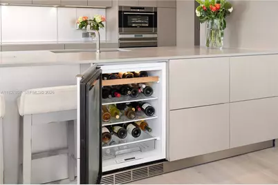 6101 Aqua Ave #602, Miami Beach, FL 33141 - Photo 15