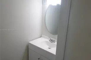 1538 NE 131st Ln, North Miami, FL 33161 - Photo 7