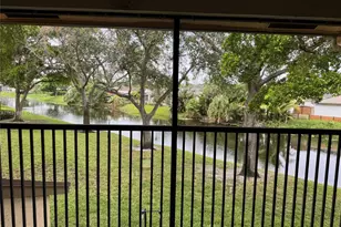 3817 Cocoplum Cir, Coconut Creek, FL 33063 - Photo 11