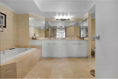 21055 Yacht Club Dr #1504, Aventura, FL 33180 - Photo 15