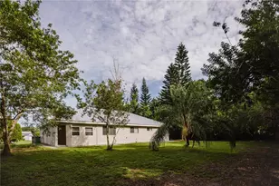 274 SW Bridgeport Dr, Port Saint Lucie, FL 34953 - Photo 25