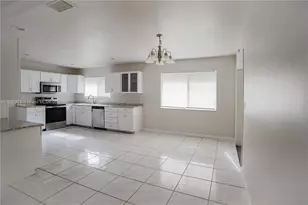 274 SW Bridgeport Dr, Port Saint Lucie, FL 34953 - Photo 9