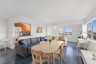 7904 West Dr, North Bay Village, FL 33141 - Photo 9