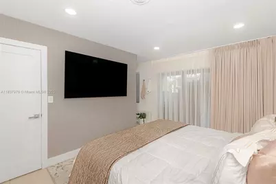 9865 SW 16th St, Miami, FL 33165 - Photo 15