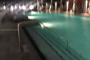 4111 S Ocean Dr, Hollywood, FL 33019 - Photo 27