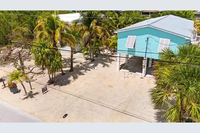 547 Heck, Torch Key, FL 33042 - Photo 19