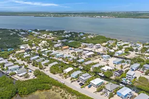 547 Heck, Torch Key, FL 33042 - Photo 29